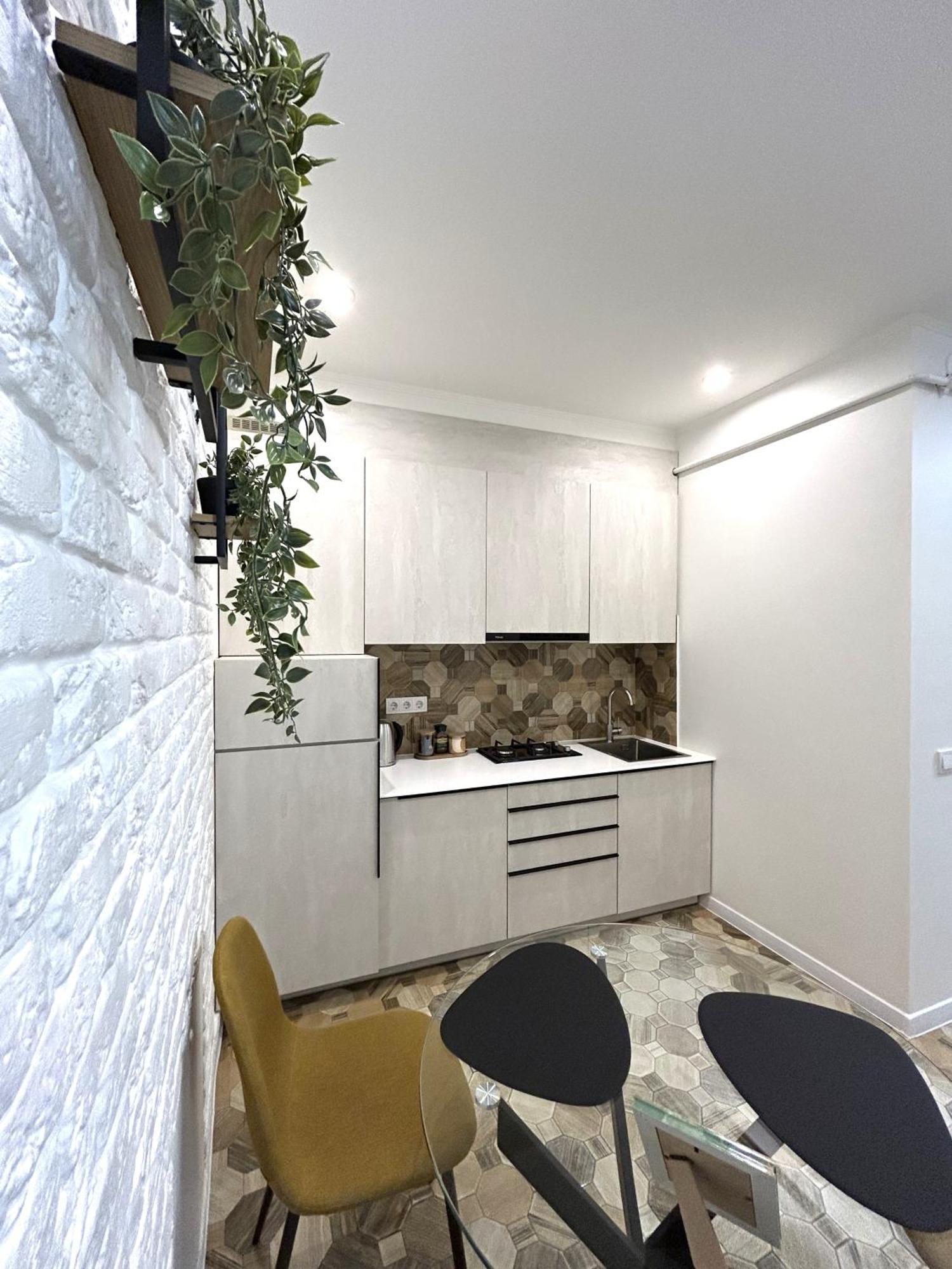 Modern Apartment, 100M To Opera Lviv Exterior photo
